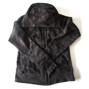 Lululemon Grey Army Print Scuba Hoodie - Size 6